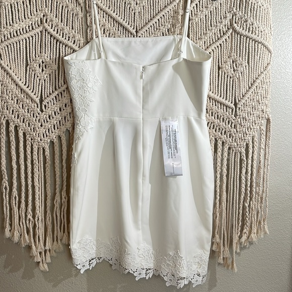 Beautiful Formal Mini Dress - Picture 3 of 8